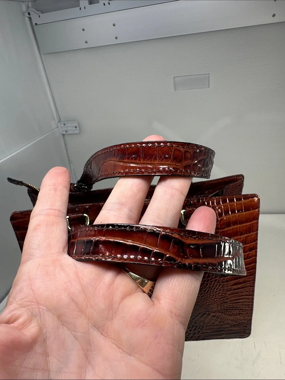 Brahmin Tote with Wallet - Picture 5 of 11